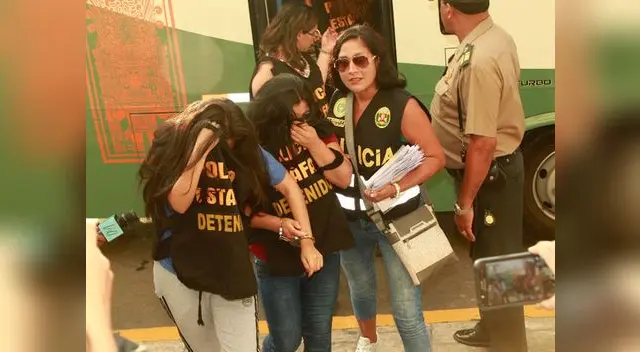 Postulantes detenidos durante examen de admisión Postulantes detenidos durante examen de admisión