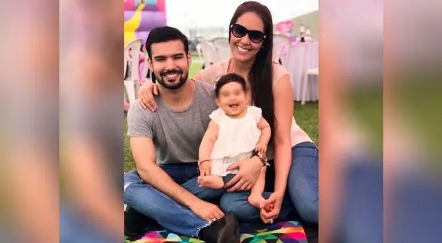 Karen y Ezio felices de la vida con su primogénita