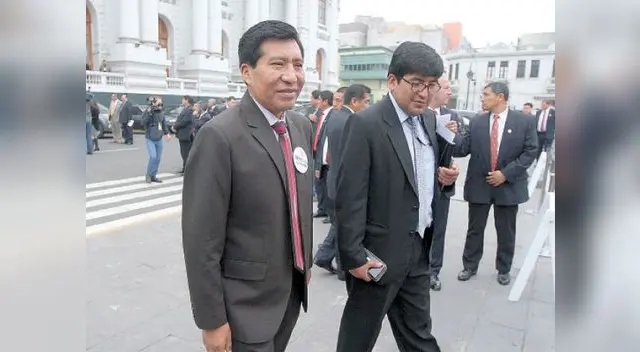 El congresista Mamani viajó sorpresivamente a Brasil el miércoles último.