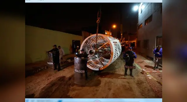 Antena impedía tránsito peatonal Antena impedía tránsito peatonal