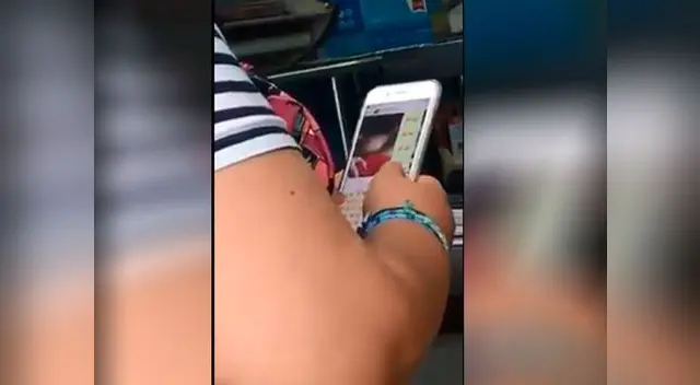 Mujer sorprende con su manera de conversar a través de WhatsApp Mujer sorprende con su manera de conversar a través de WhatsApp