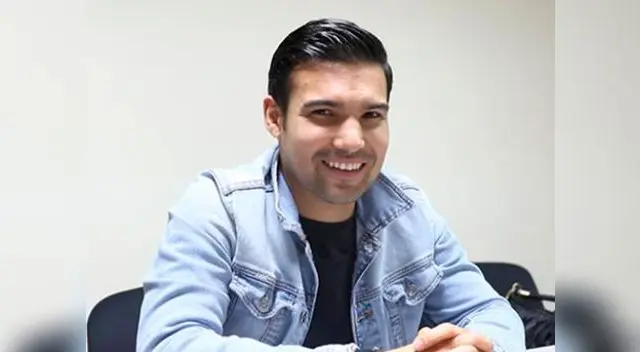 ¿Ezio Oliva fue a Estados Unidos para estudiar en la Universidad de Harvard?