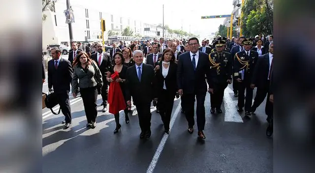 El premier César villanueva y su gabinete recibieron el voto de confianza del pleno del congreso.