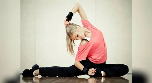 El Pilates al contrario de los aparatos de gimnasio, promueve el desarrollo de una musculatura fuerte