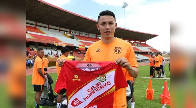 Jean Deza agradece el apoyo que le dio el DT Grioni