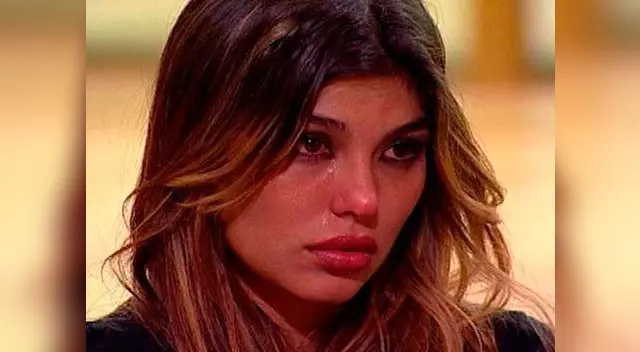 Angie Jibaja muestra con quién la engañaron