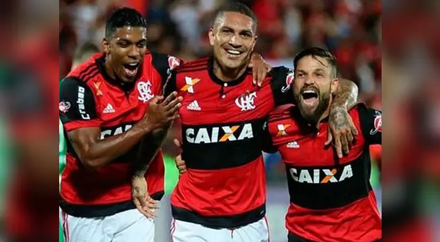 jugadores del Flamengo muestran su respaldo a Paolo Guerrero