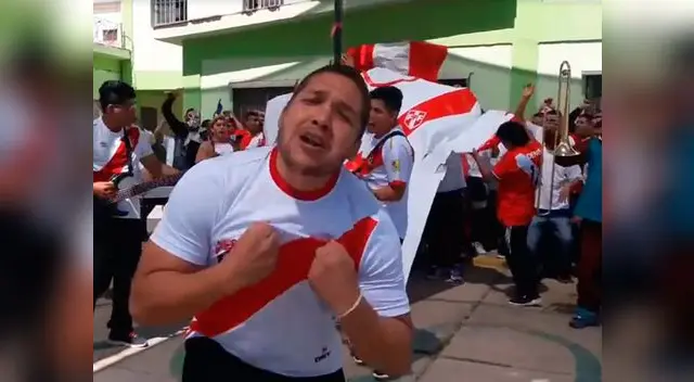 Internos de penal de Arequipa crean canción en apoyo a la Selección Peruana Internos de penal de Arequipa crean canción en apoyo a la Selección Peruana