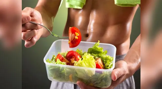 Las frutas y verduras favorecen la regeneración y crecimiento celular en los músculos Las frutas y verduras favorecen la regeneración y crecimiento celular en los músculos