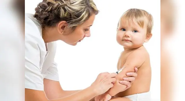 El MINSA vacuna de manera gratuita a los niños y niñas de 01 año de edad (01 año, 11 meses y 29 días)