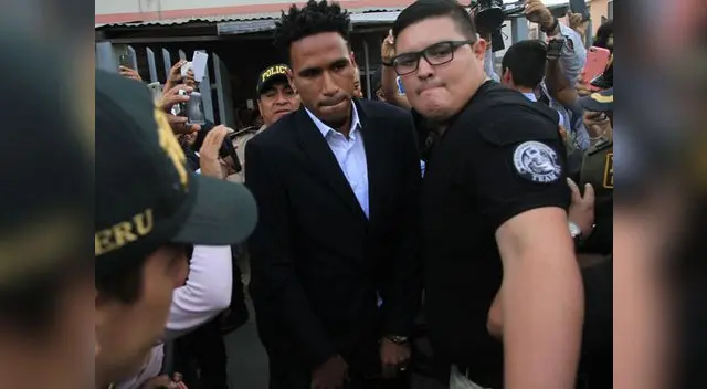 Arquero de la selección peruana de fútbol, Pedro Gallese acudió al Poder Judicial de Chiclayo