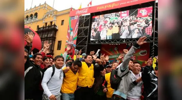Hinchas verán a la selección peruana en pantallas gigantes en plazas de Lima
