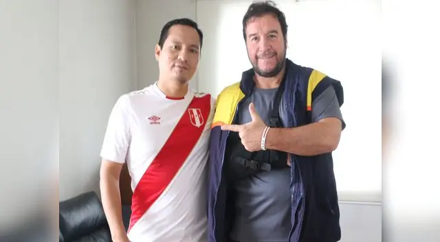 Julio Andrade alienta a todo pulmón a Perú 