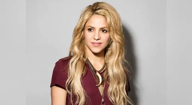 Shakira presenta a su familia previo a gira Shakira presenta a su familia previo a gira