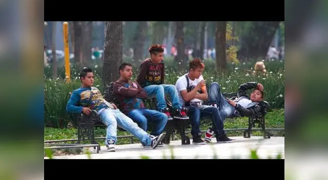 Cerca de un millón y medio de jóvenes ni estudian ni trabajan en el Perú Cerca de un millón y medio de jóvenes ni estudian ni trabajan en el Perú