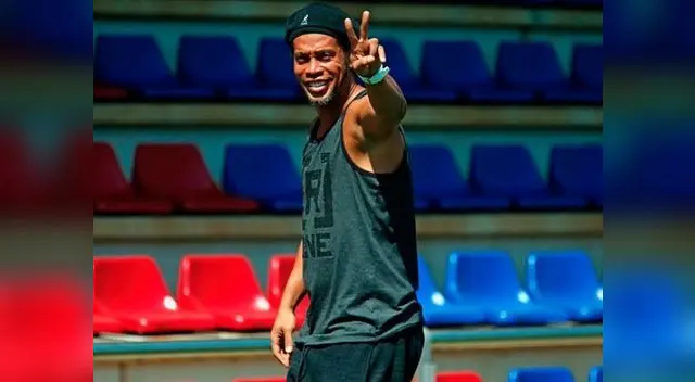 Ronaldinho Gaucho no se pondrá la camiseta de Alianza Lima 