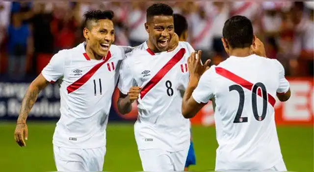 Universitario recibirá de la FIFA por 8 jugadores seleccionados Universitario recibirá de la FIFA por 8 jugadores seleccionados
