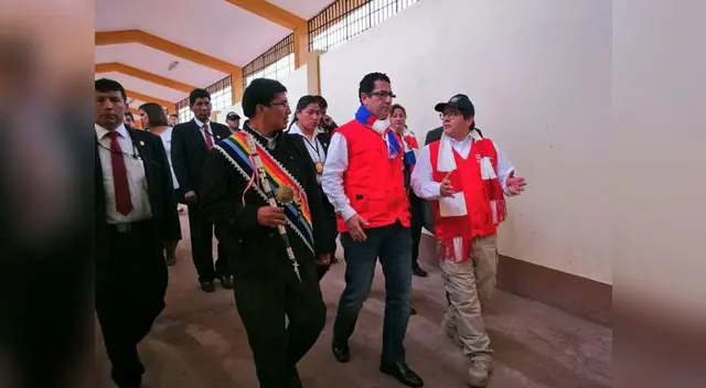 Ministro de Justicia y jefe del INPE inauguraron talleres para los presos en el penal del Cusco Ministro de Justicia y jefe del INPE inauguraron talleres para los presos en el penal del Cusco
