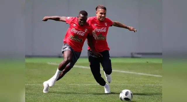 Selección peruana entrena dirigidos por Ricardo Gareca 