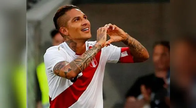 Paolo Guerrero se emocionó con mensaje de niño peruano Paolo Guerrero se emocionó con mensaje de niño peruano