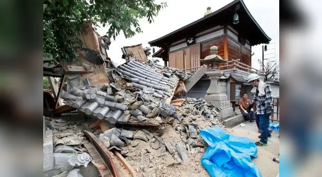 Terremoto en Japón dejó tres muertos y 300 heridos Terremoto en Japón dejó tres muertos y 300 heridos