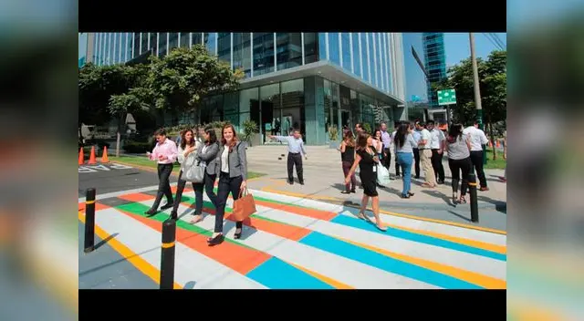 Así lucían cruces peatonales en San Isidro