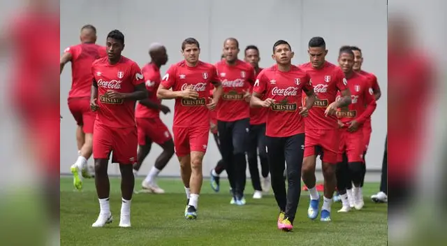 Flores podría salir del once para el ingreso de Guerrero