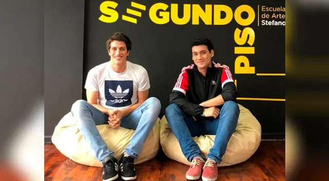 Hermanos a pesar de su juventud dirigen escuela de talentos