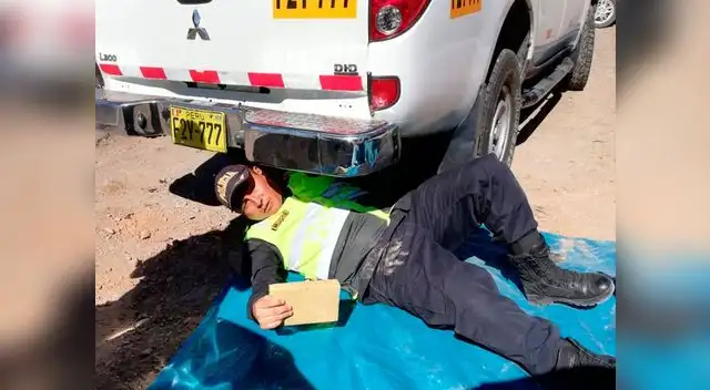 El PNP de Carreteras en pleno trabajo