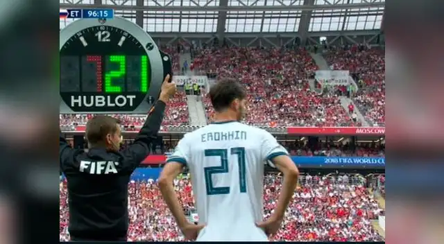 Rusia hizo por primera vez cuatro cambios en un partido de una Copa del Mundo