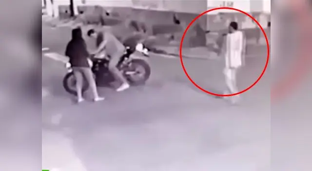 Delincuente muere baleado al intentar asaltar a un policía de civil 