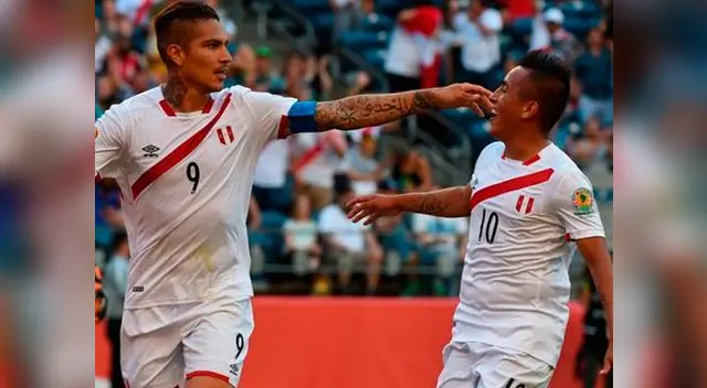 Paolo Guerrero se solidarizo con Christian Cueva tras agresión verbal de supuesto hincha