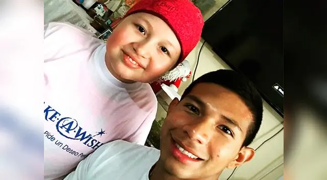 Niña con cáncer fue visitada por Edison Flores  