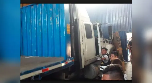 PNP recuperó tráiler con mercadería por dos millones de soles PNP recuperó tráiler con mercadería por dos millones de soles