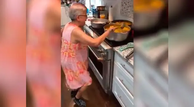 Anciana que baila alegremente mientras cocina, se convierte en la sensación en redes Anciana que baila alegremente mientras cocina, se convierte en la sensación en redes