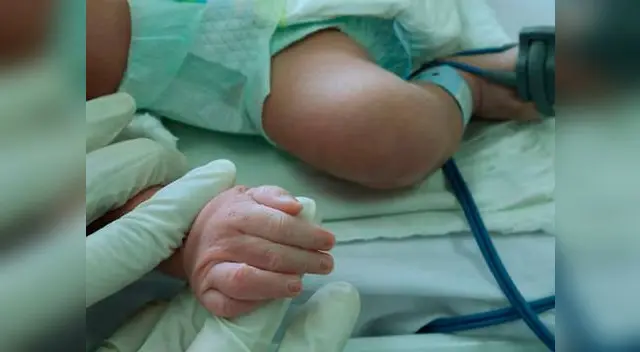 Padres son acusados de violar y matar a su bebe de 4 meses Padres son acusados de violar y matar a su bebe de 4 meses