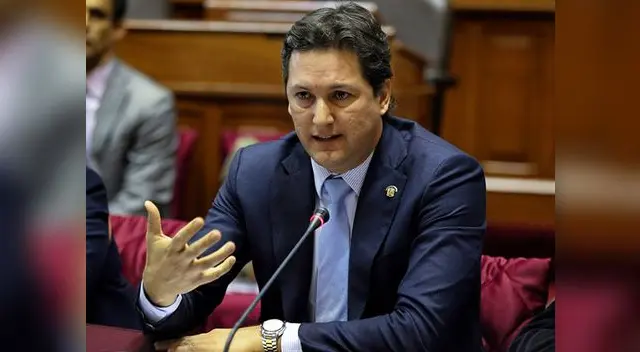 Daniel Salaverry es el nuevo presidente del Congreso de la República Daniel Salaverry es el nuevo presidente del Congreso de la República
