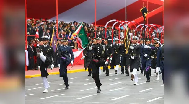 Delegaciones extranjeras presentes en Gran Parada Militar | Foto:ANDINA/Juan Carlos Guzmán Delegaciones extranjeras presentes en Gran Parada Militar | Foto:ANDINA/Juan Carlos Guzmán