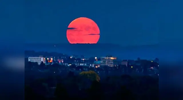 ¿A qué hora se podrá ver el eclipse lunar más largo del siglo XXI? ¿A qué hora se podrá ver el eclipse lunar más largo del siglo XXI?