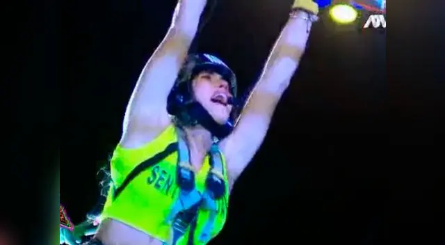  Korina Rivadeneira perdió el control en competencia y rompe en llanto