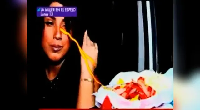 Reportera de Válgame Dios le invitó salchipapa a Yahaira Plasencia para que acceda a entrevista 