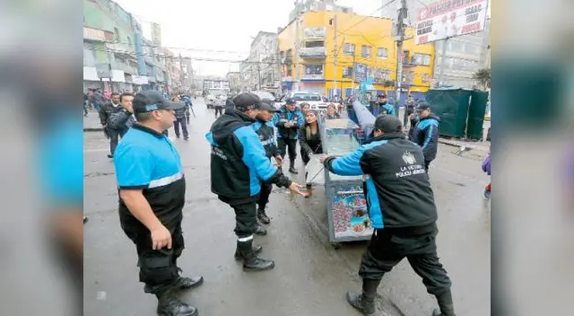 Se impidió el ingreso de los ambulantes a Gamarra Se impidió el ingreso de los ambulantes a Gamarra