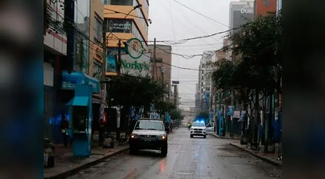 Gamarra luce vacía sin ambulantes
