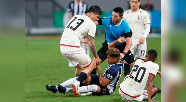 Quevedo y Benincasa reciben dura sanción por pelearse en el clásico peruano. Fuente: Libero Quevedo y Benincasa reciben dura sanción por pelearse en el clásico peruano. Fuente: Libero