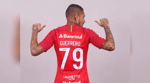 Se espera que se vendan 2 mil camisetas de Paolo Guerrero en una sola noche