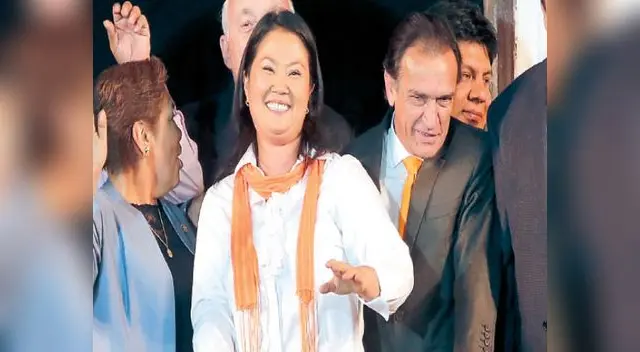 A pesar de que Keiko Fujimori lo niega, los testimonios aseguran que se reunió con el juez Hinostroza A pesar de que Keiko Fujimori lo niega, los testimonios aseguran que se reunió con el juez Hinostroza