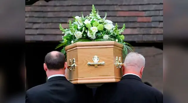 Sujeto reaparece tras enterarse qe lo dieron por muerto 