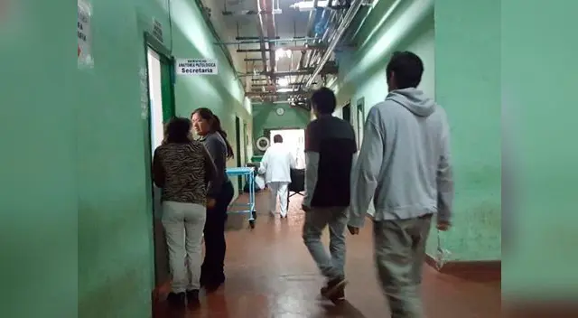 Hombre le asesta más de 20 puñaladas a su expareja y la asesina Hombre le asesta más de 20 puñaladas a su expareja y la asesina