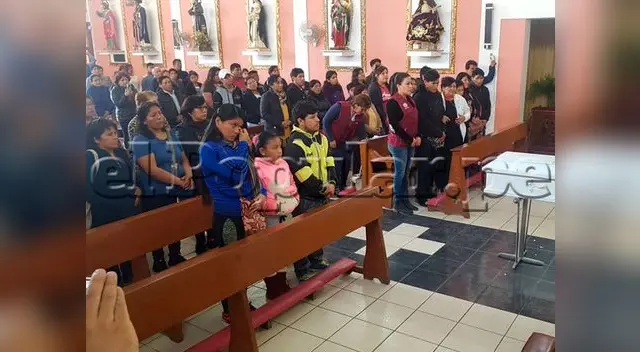 Velorio de Xohanita, pequeña que ha inspirado una emotiva canción Velorio de Xohanita, pequeña que ha inspirado una emotiva canción