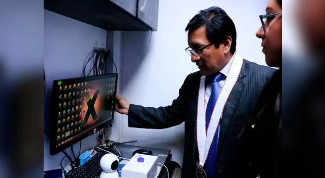 Fiscal provincial Miguel Puicón incautó equipo de desbloqueo de celulares en La Malvinas